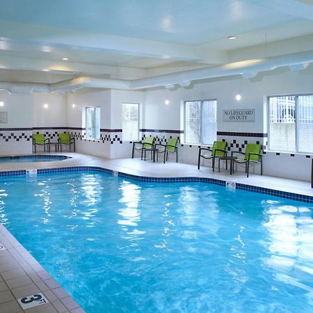 Springhill Suites By Marriott Frankenmuth Esterno foto