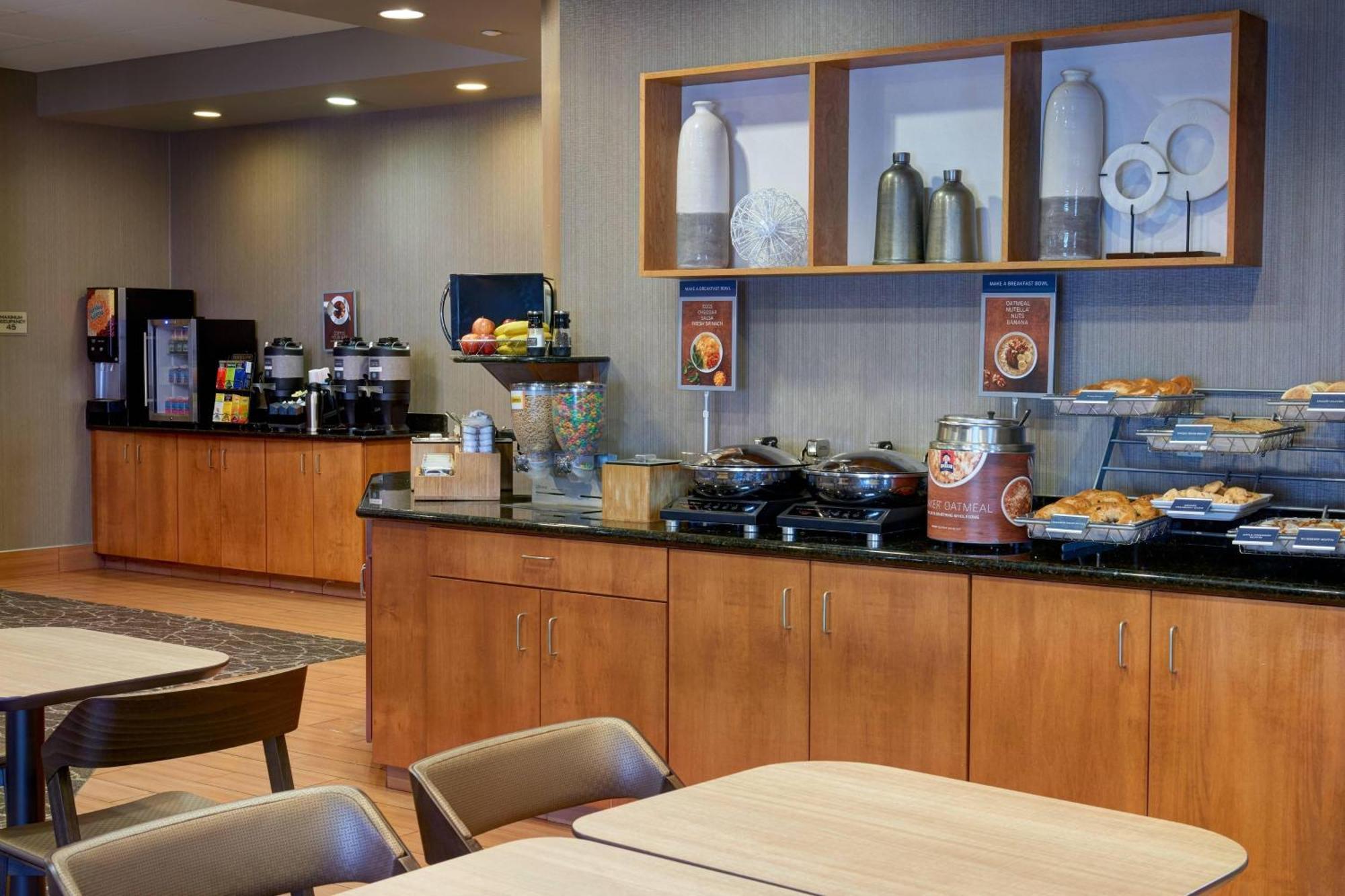Springhill Suites By Marriott Frankenmuth Esterno foto