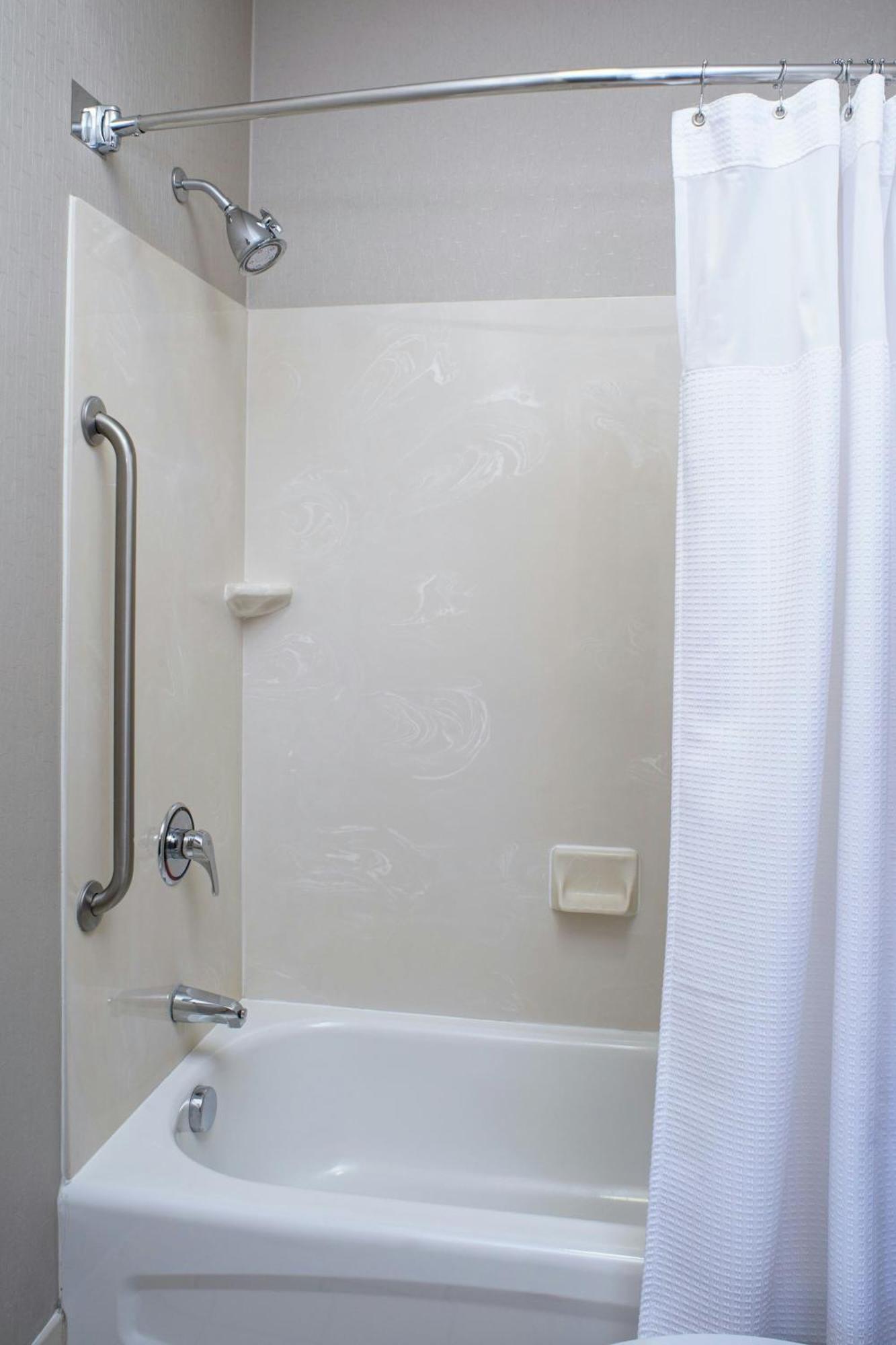 Springhill Suites By Marriott Frankenmuth Esterno foto