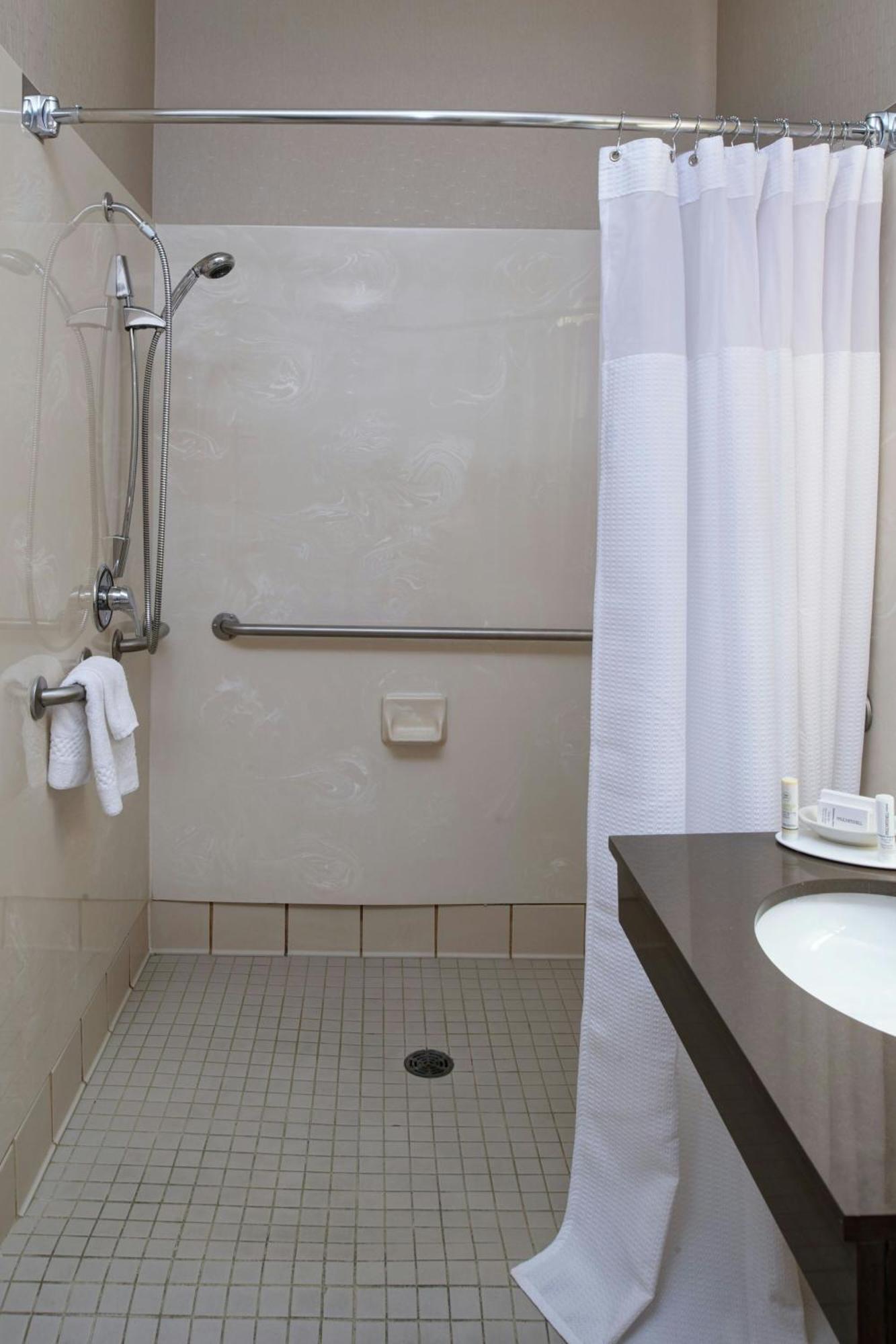 Springhill Suites By Marriott Frankenmuth Esterno foto