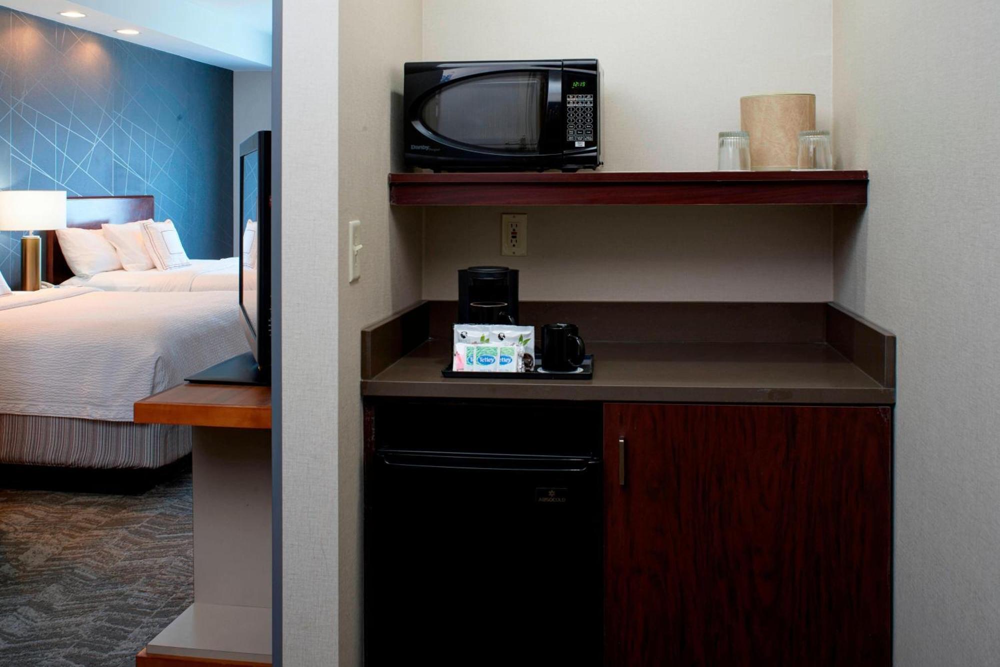 Springhill Suites By Marriott Frankenmuth Esterno foto
