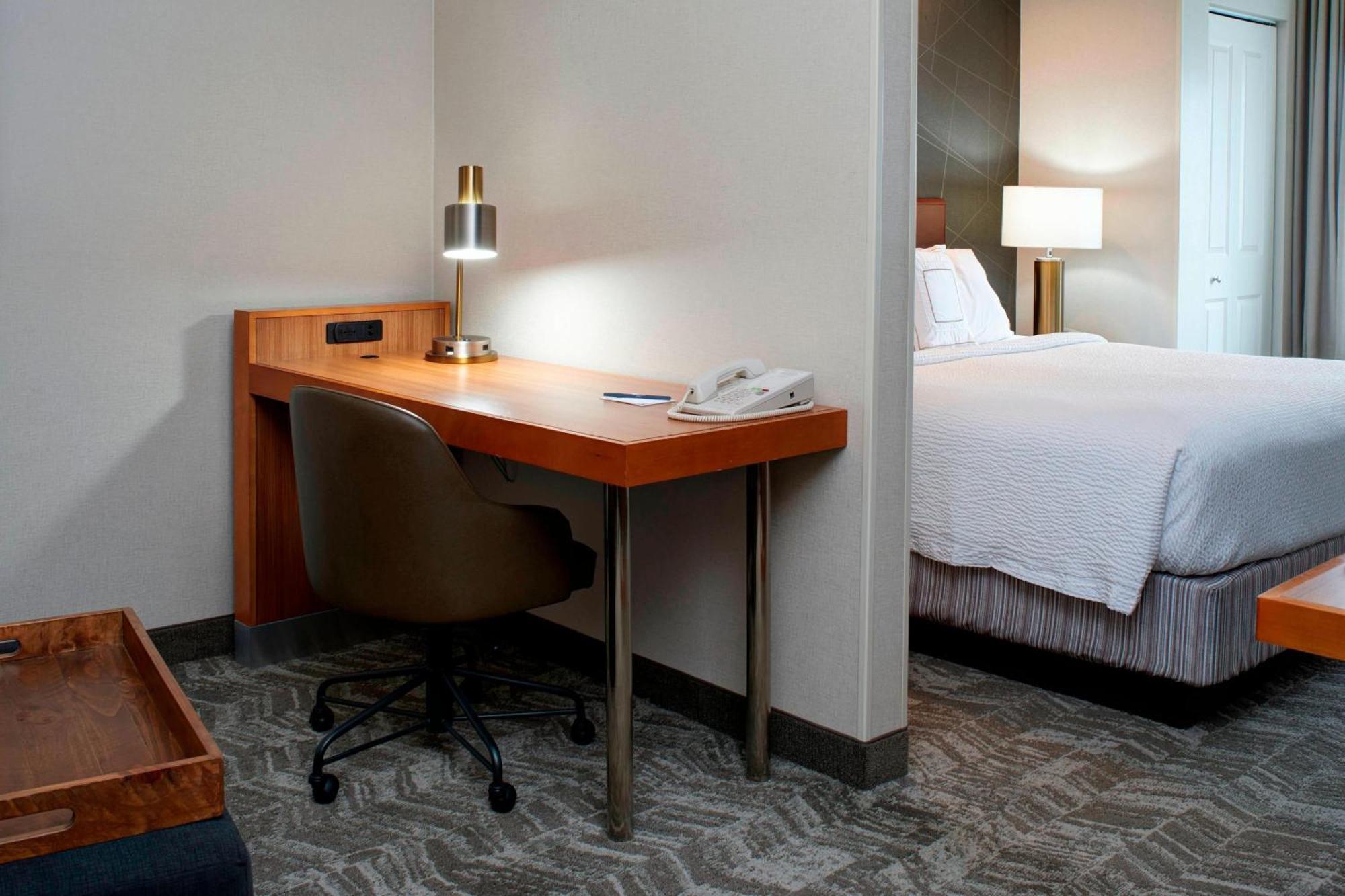 Springhill Suites By Marriott Frankenmuth Esterno foto