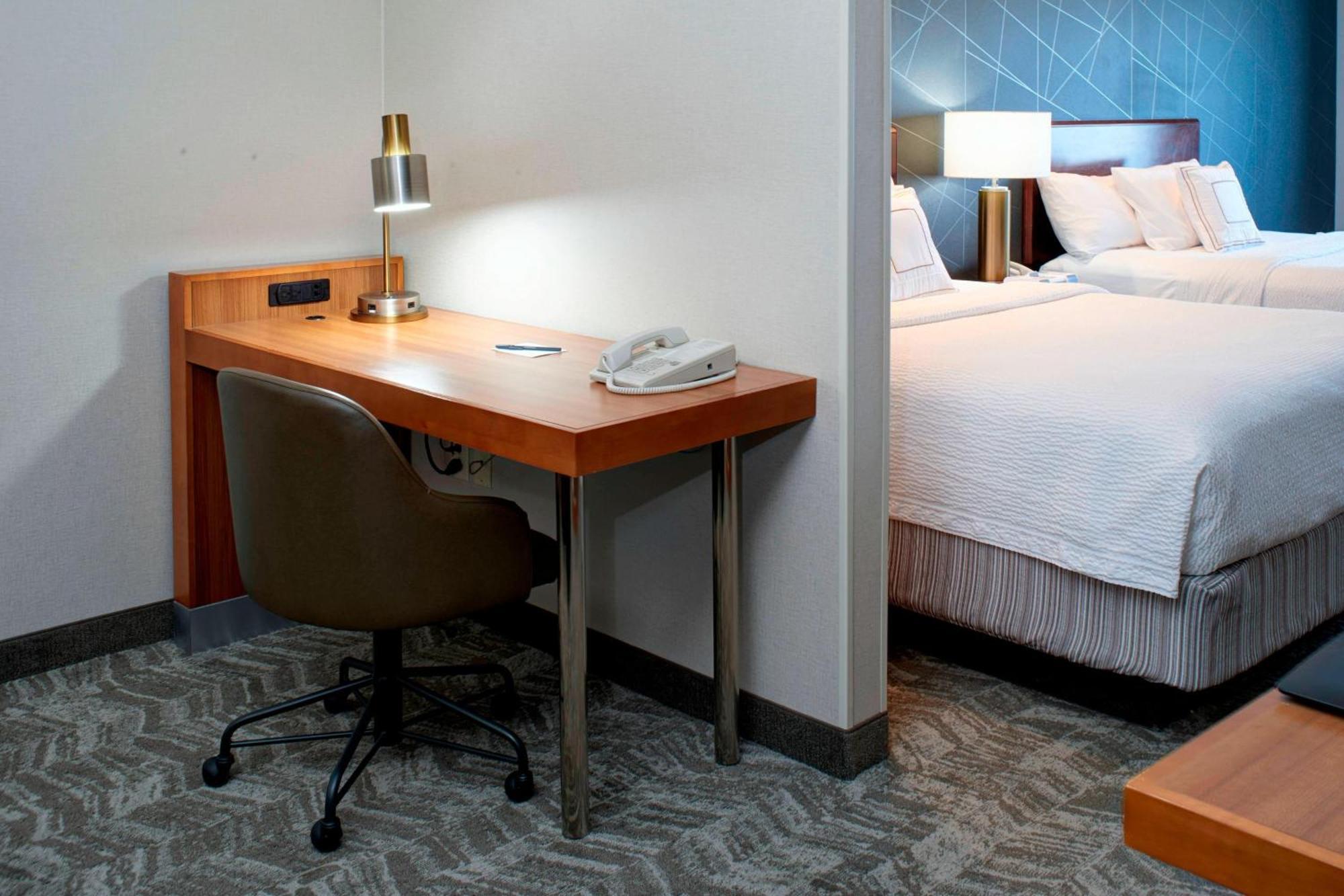Springhill Suites By Marriott Frankenmuth Esterno foto