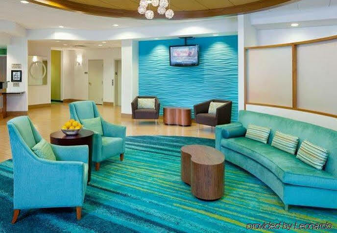 Springhill Suites By Marriott Frankenmuth Esterno foto